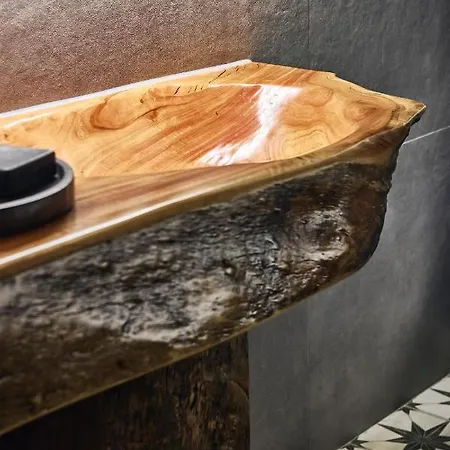 Kozadinos Art Appart hôtel 3*